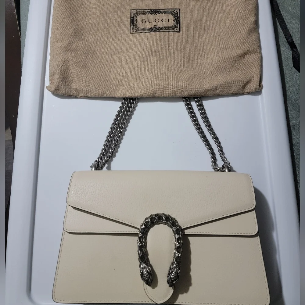 ❤️🔥 Gucci Elegant Cream Chain Shoulder Bag - Picture 4 of 5